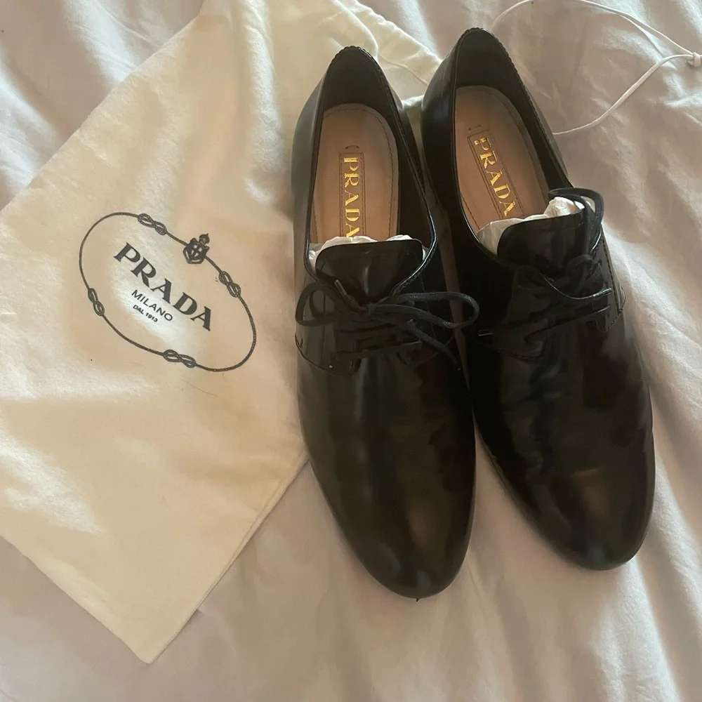 Prada patent leather Oxford loafers - Picture 8 of 9